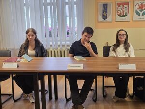Ślubowanie radnych i ważne decyzje podczas II sesji MRM