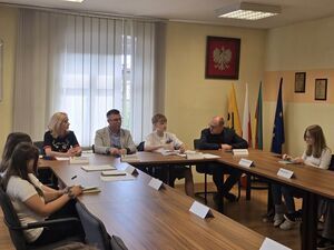 Ślubowanie radnych i ważne decyzje podczas II sesji MRM