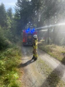 Strażacy szkolą swoje umiejętności ratowniczo-gaśnicze