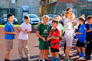Mistrz Dawid Kamiński na Dniu Sportu w SP Żarów