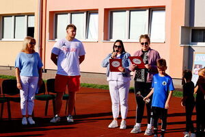 Mistrz Dawid Kamiński na Dniu Sportu w SP Żarów