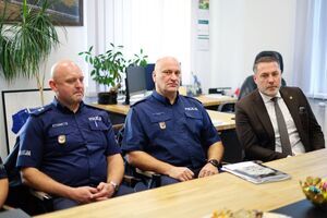 Spotkanie w sprawie bezpieczeństwa w szkołach i przedszkolu