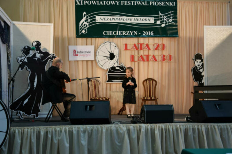 Festiwal Piosenki w Ciecierzynie