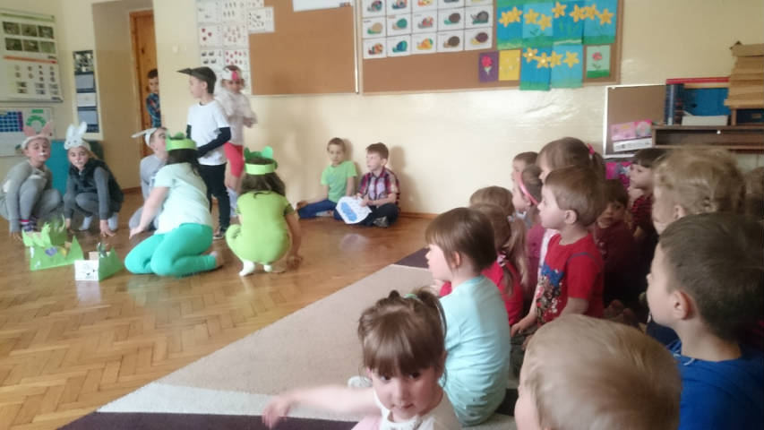 Przedstawienie &quot;Witamy wiosnę&quot;