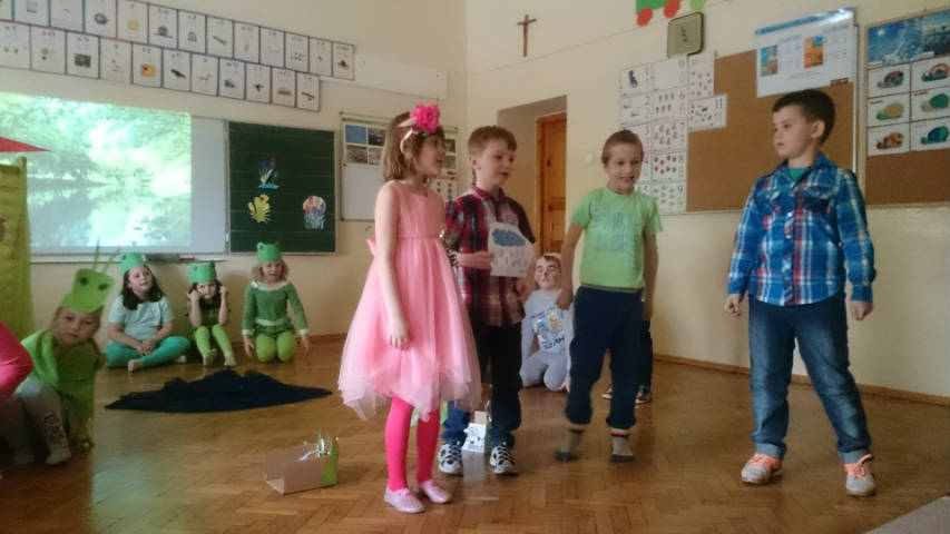 Przedstawienie &quot;Witamy wiosnę&quot;