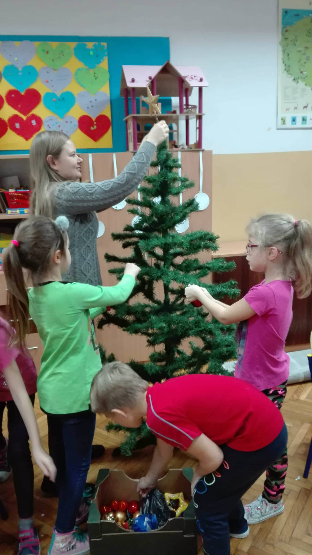 Świąteczne przygotowania w świetlicy