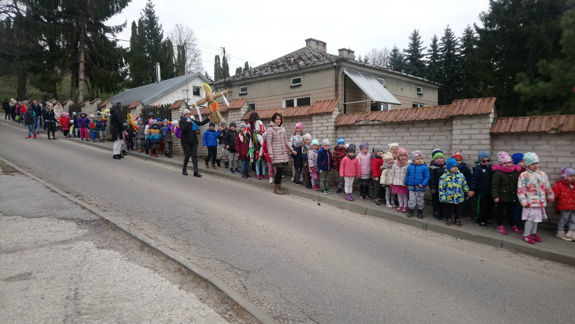 Przedszkole wita wiosnę