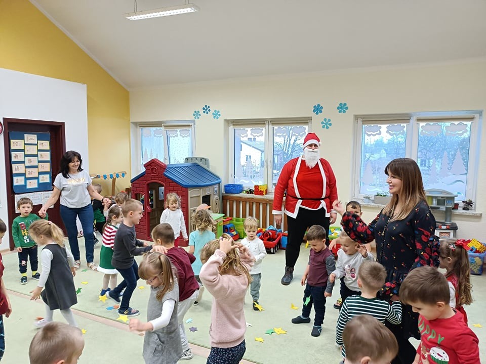 Wizyta Świętego Mikołaja w przedszkolu