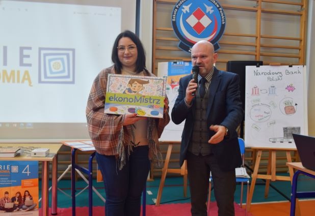 Realizacja projektu edukacyjnego &quot;Ferie z ekonomią&quot;