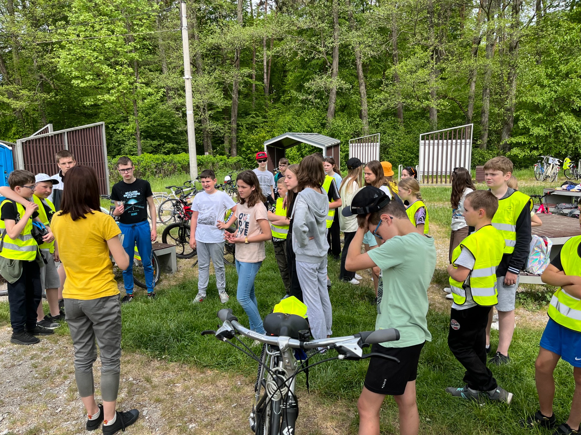 Rajd rowerowy do Kozłowieckiego Parku Krajobrazowego