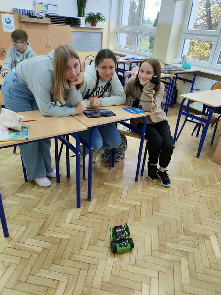 Programowanie robotów klasa 8a 