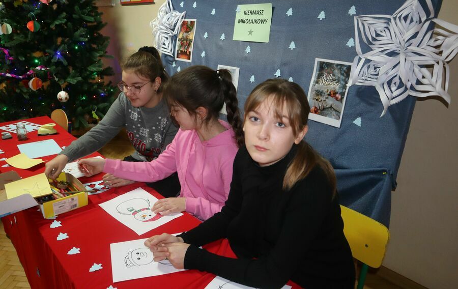 6 są kolejne osoby chętne do pomocy