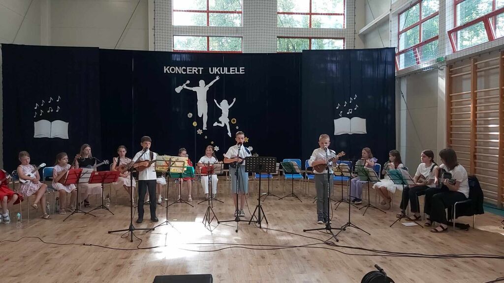 KONCERT UKULELE