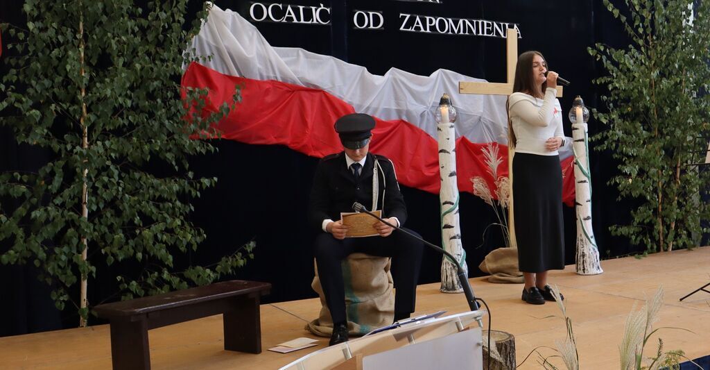 Część artystyczna akademii - Ocalić od zapomnienia