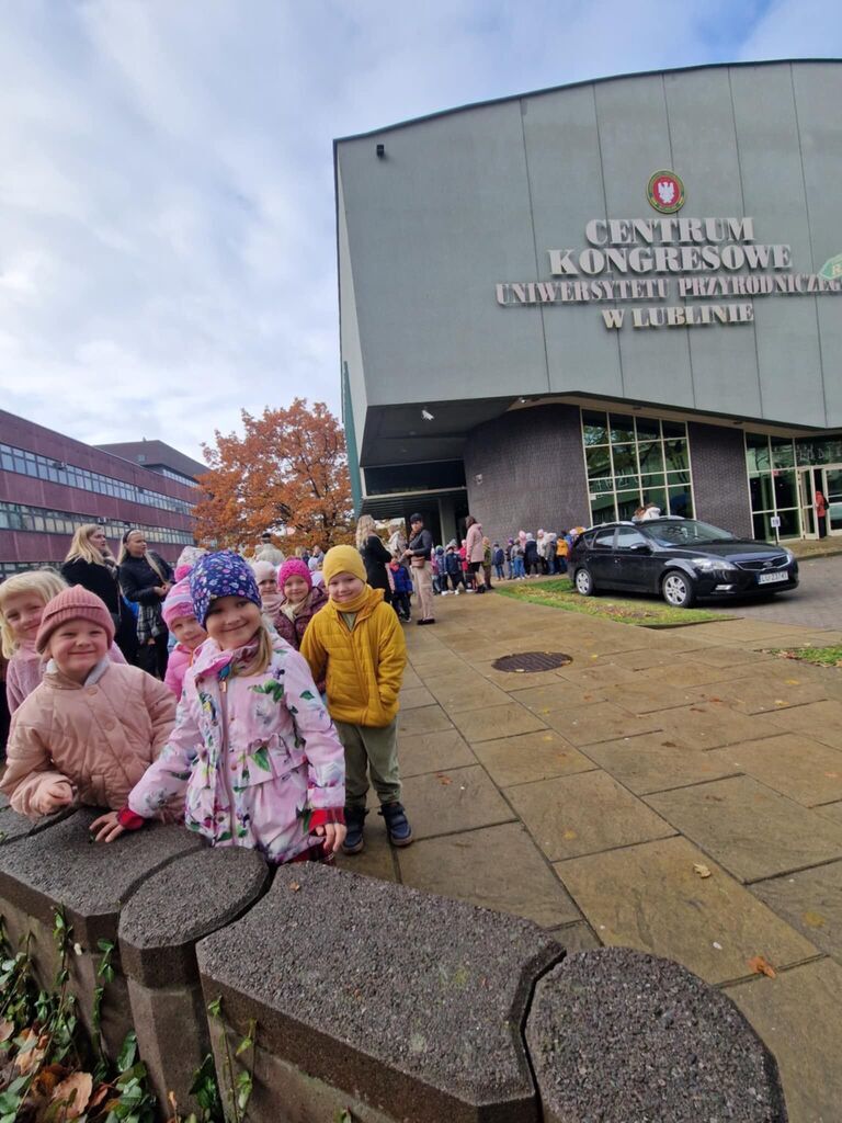 SPEKTAKL TEATRALNY „KUBUŚ PUCHATEK”