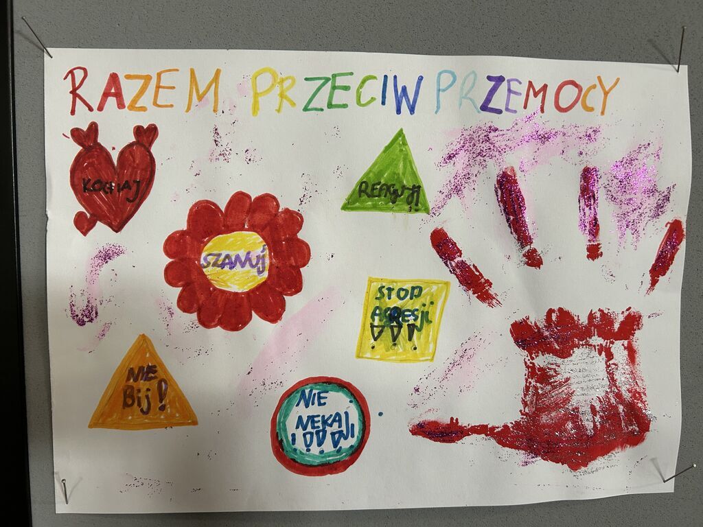 WYNIKI SZKOLNEGO KONKURSU &quot;DZIECIŃSTWO BEZ PRZEMOCY&quot;