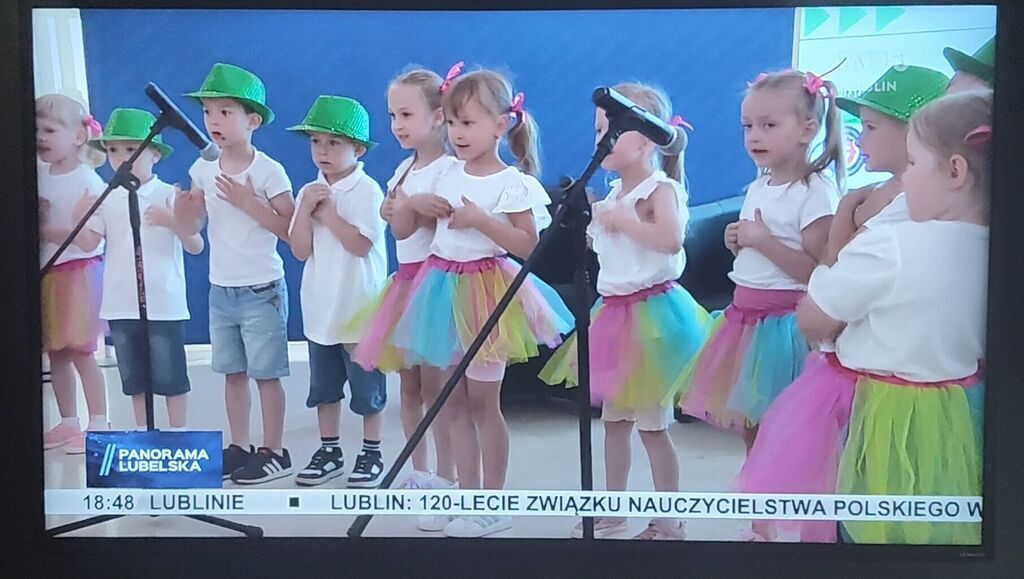PRZEDSZKOLAK W ŚWIECIE DWUJĘZYCZNOŚCI