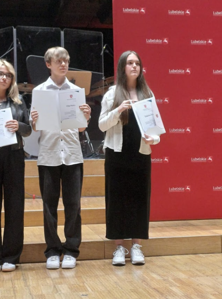 NASZE UCZENNICE STYPENDYSTKAMI WOJEWÓDZTWA LUBELSKIEGO!