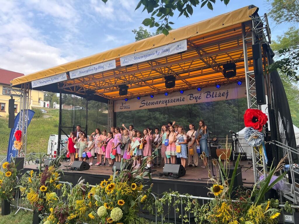 KONCERT ZESPOŁU UKULELE