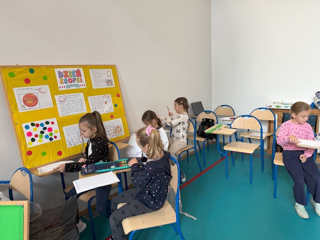 MAŁE KROPKI – WIELKIE POMYSŁY!