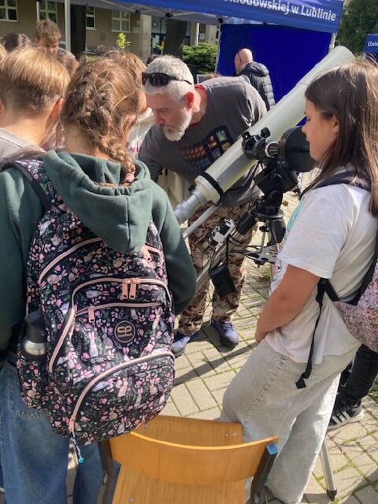 UCZNIOWIE KLASY V NA LUBELSKIM FESTIWALU NAUKI