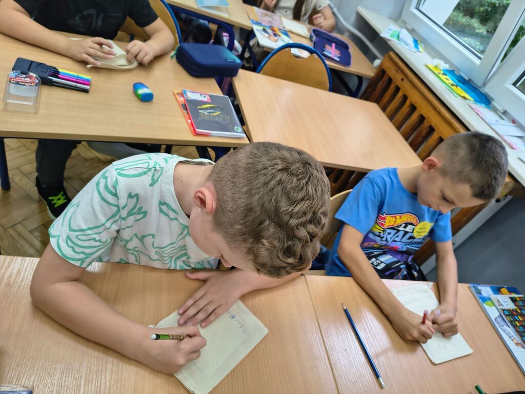 PROJEKTOWANIE WORECZKA