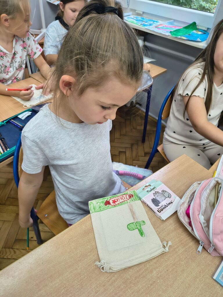 PROJEKTOWANIE WORECZKA