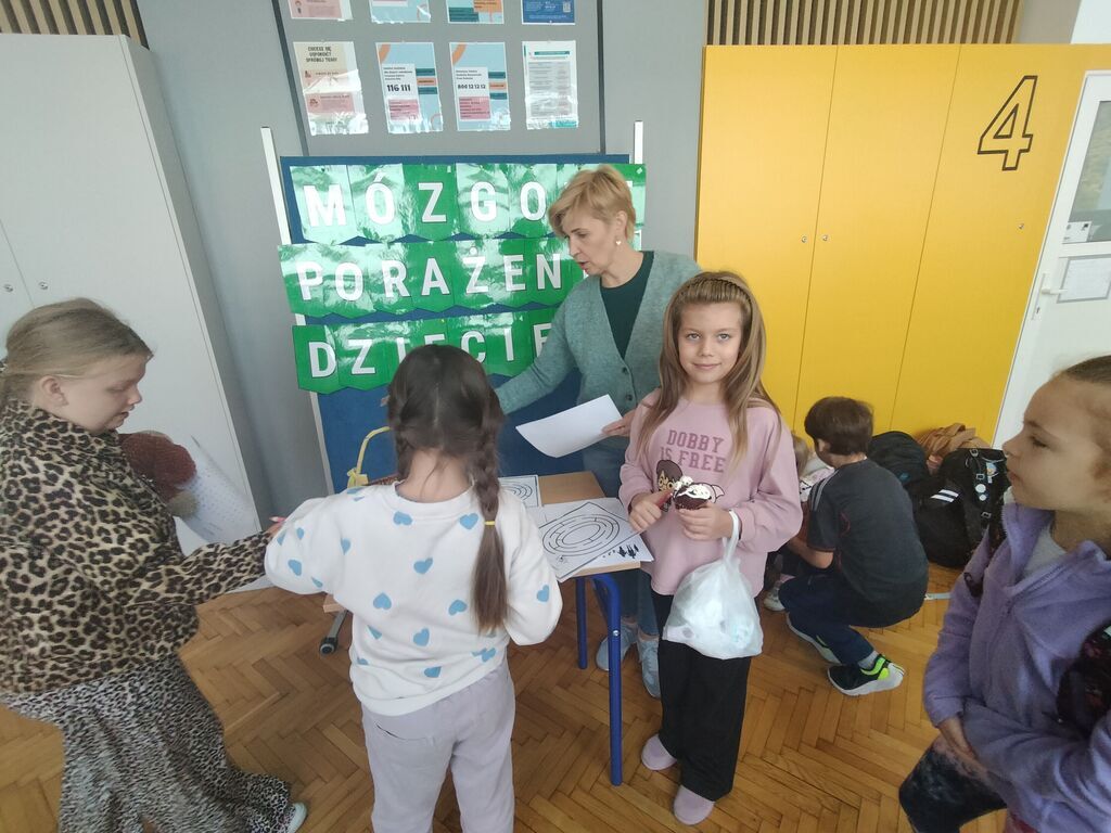 DZIEŃ ŚWIADOMOŚCI  MÓZGOWEGO PORAŻENIA DZIECIĘCEGO W NASZEJ SZKOLE