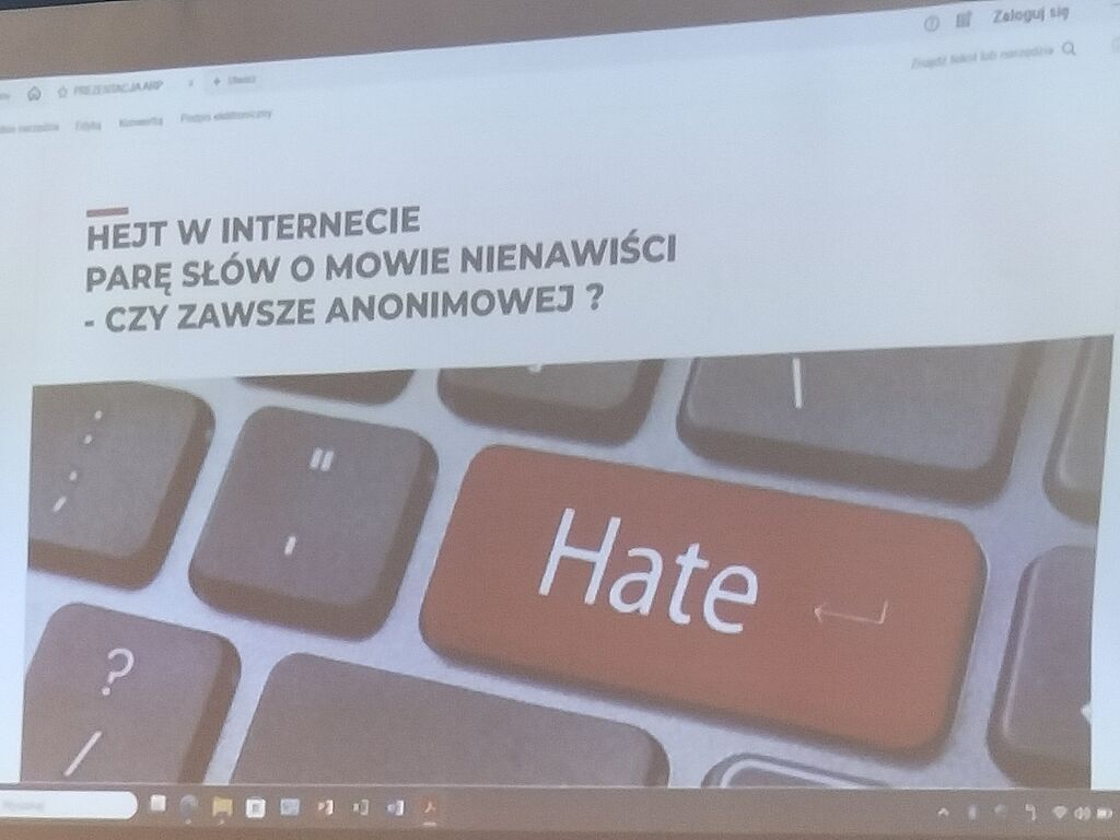 “ADWOKACI ROZJAŚNIAJĄ PRAWO. PRAWO VS HEJT. SZKOŁA WOLNA OD HEJTU”