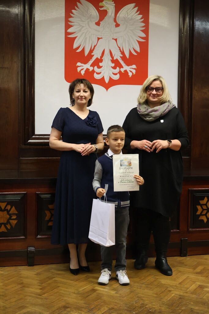 SUKCES NASZYCH UCZNIÓW W POWIATOWYM KONKURSIE