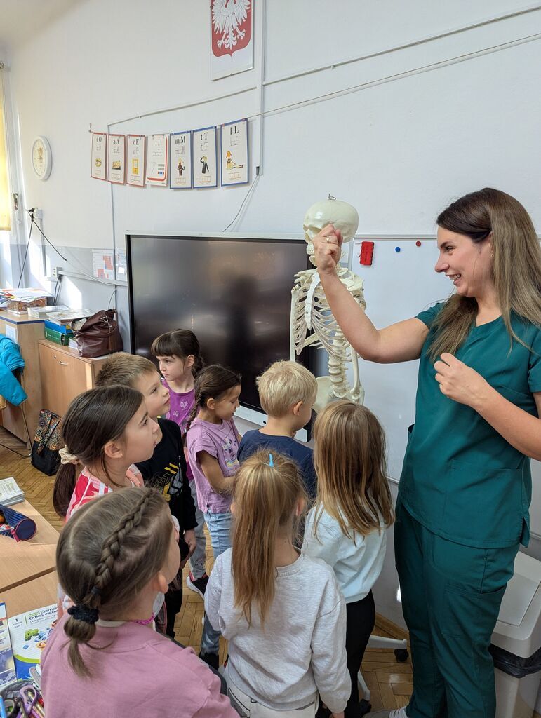 SPOTKANIE Z FIZJOTERAPEUTKIĄ W KLASIE I A