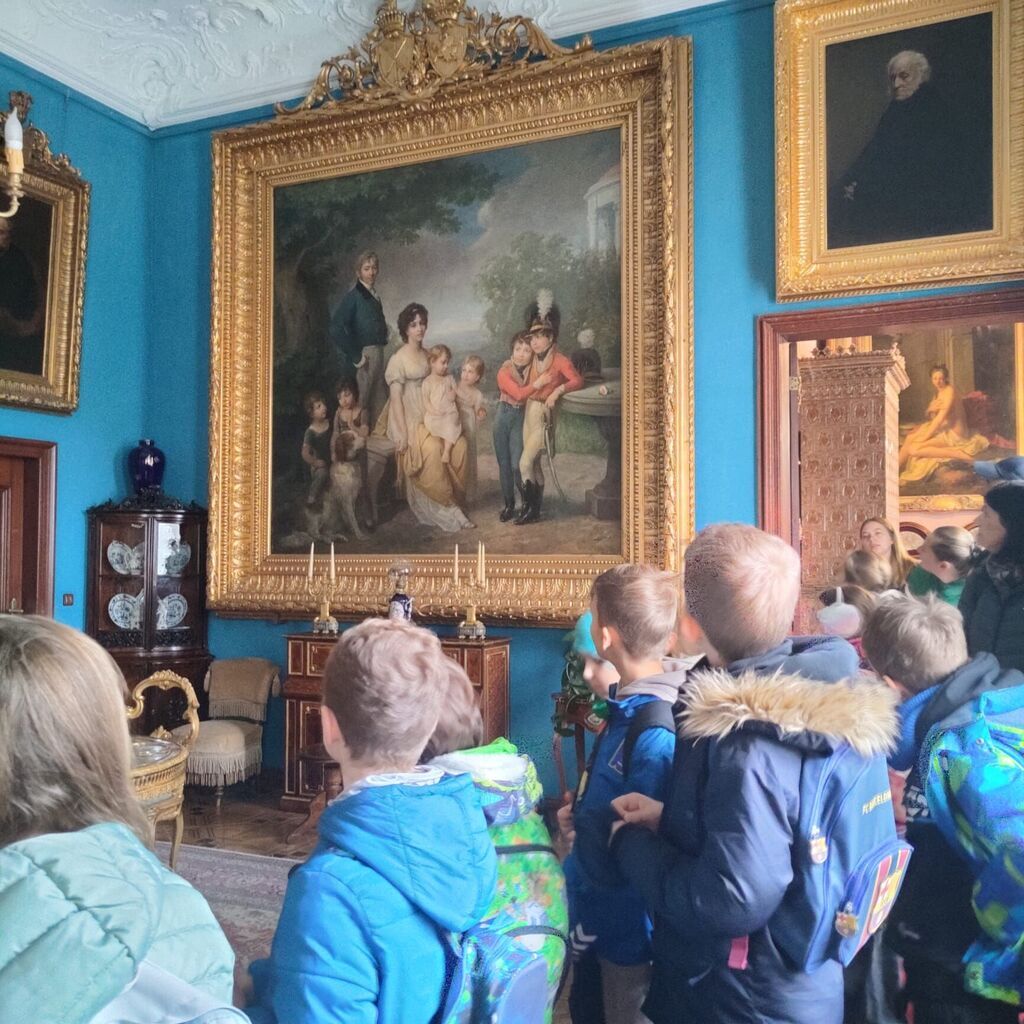 WYCIECZKA DO PAŁACU ZAMOYSKICH W KOZŁÓWCE