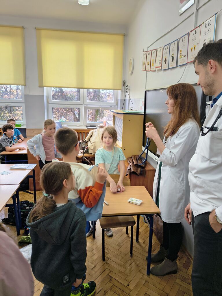 SPOTKANIE Z LEKARZAMI W KLASIE IB
