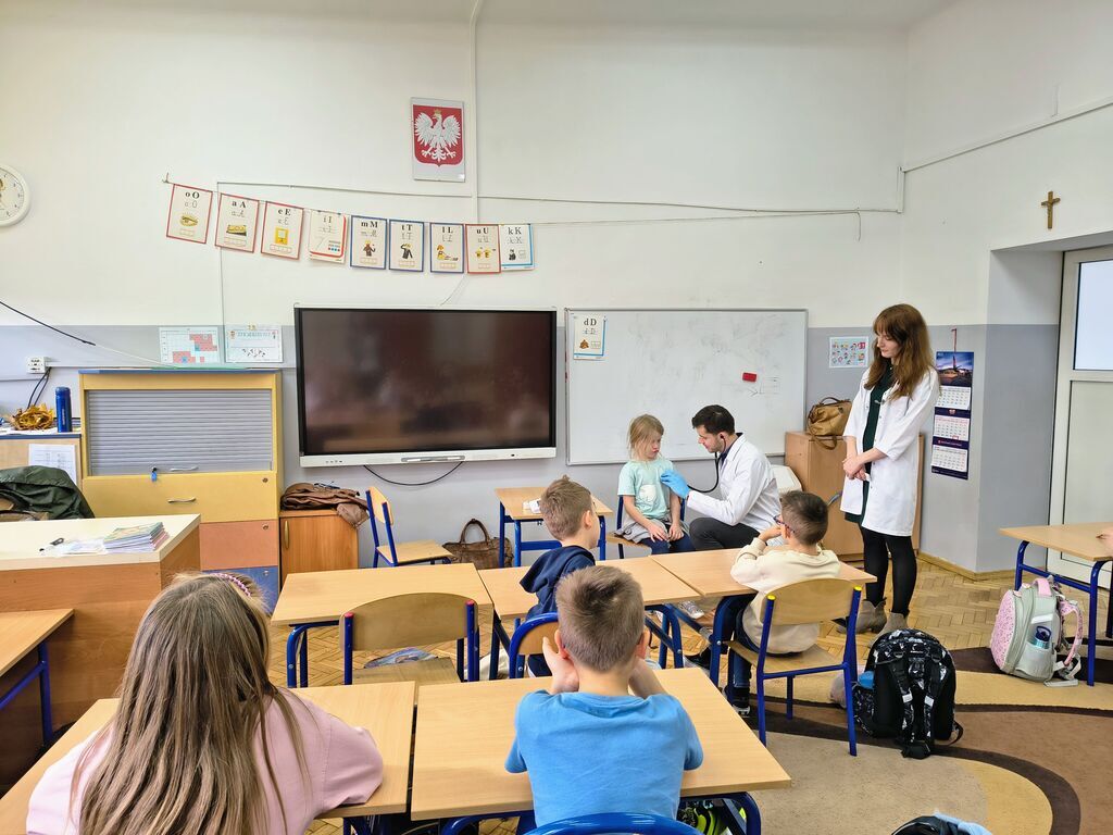 SPOTKANIE Z LEKARZAMI W KLASIE IB