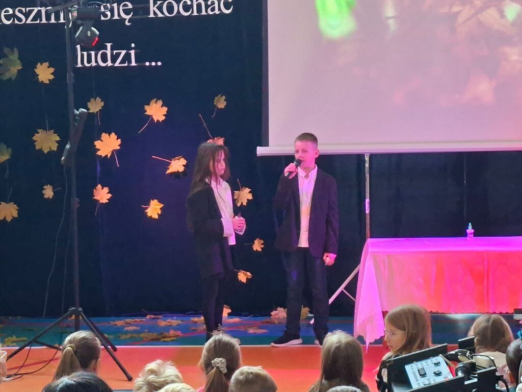 INSCENIZACJA Z OKAZJI ŚWIĘTA ZMARŁYCH