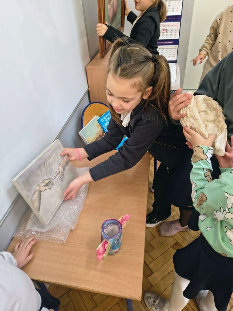 KLASA IB ODKRYWA ŚWIAT MUZEÓW W RAMACH PROJEKTU „STRAŻNICY TRADYCJI”