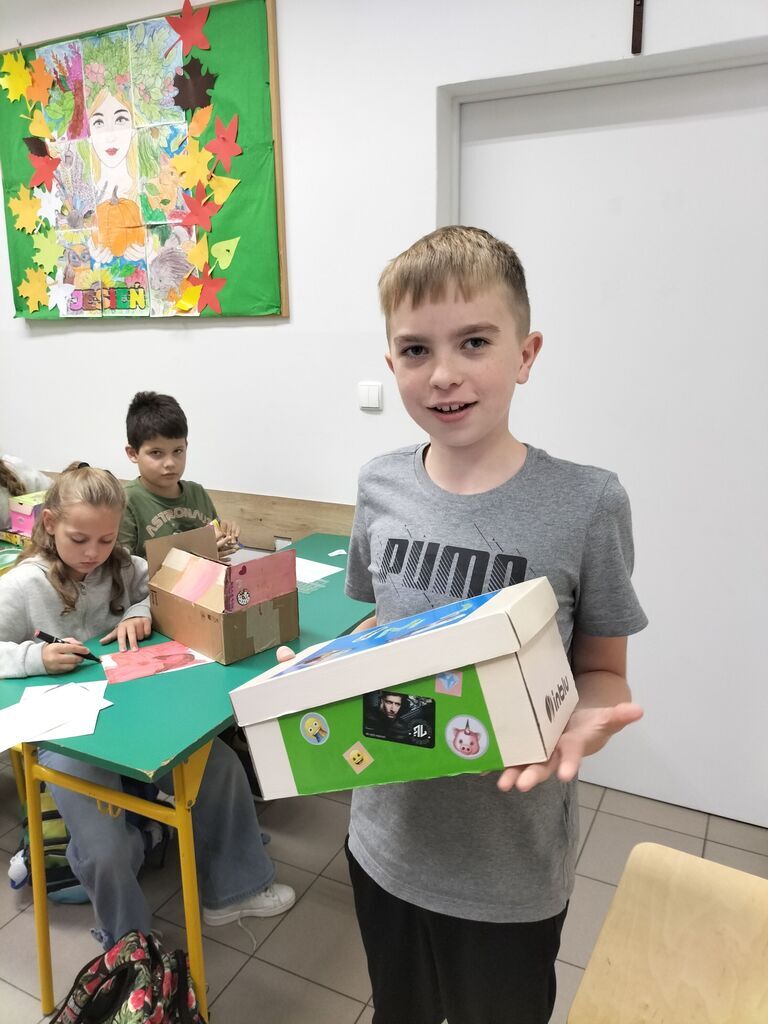 PROGRAM REKOMENDOWANY 
APTECZKA PIERWSZEJ POMOCY EMOCJONALNEJ