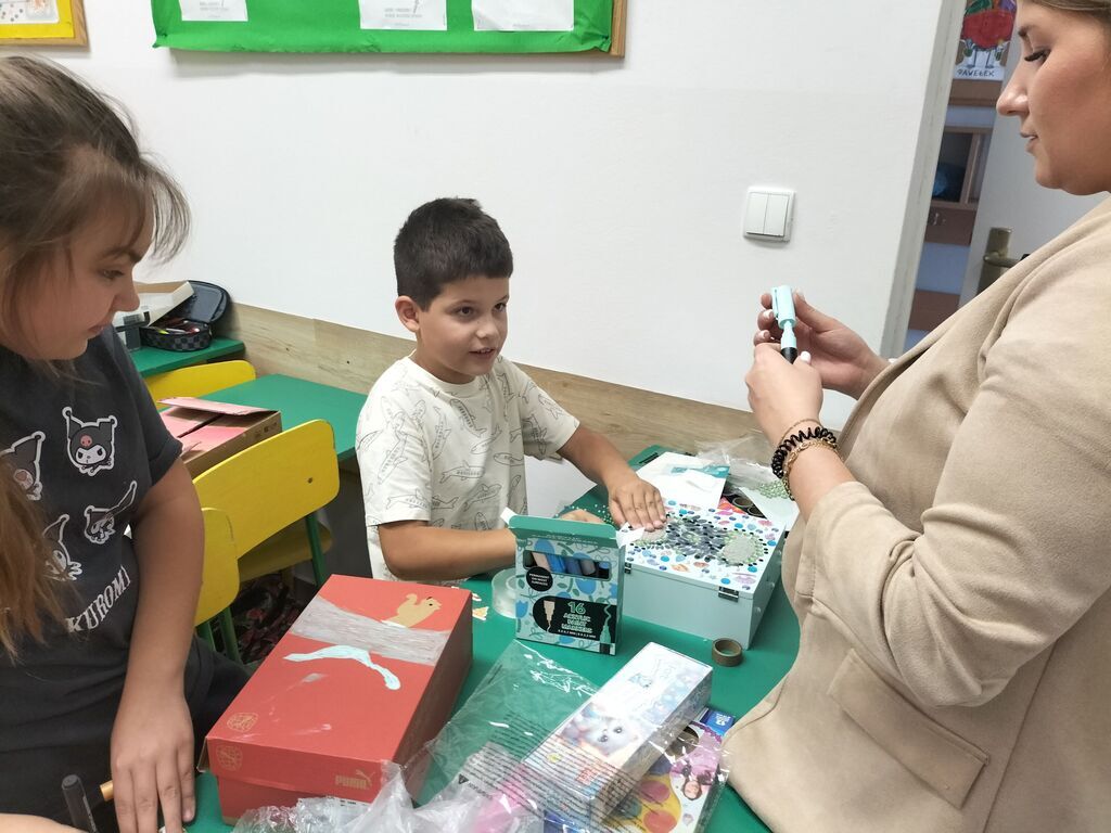 PROGRAM REKOMENDOWANY 
APTECZKA PIERWSZEJ POMOCY EMOCJONALNEJ