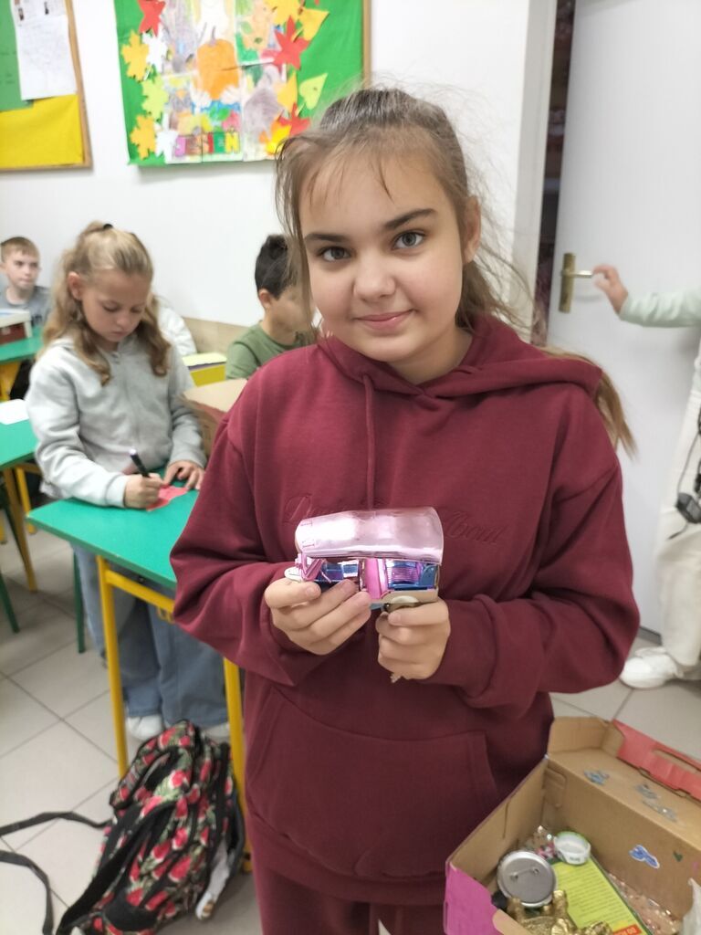 PROGRAM REKOMENDOWANY 
APTECZKA PIERWSZEJ POMOCY EMOCJONALNEJ