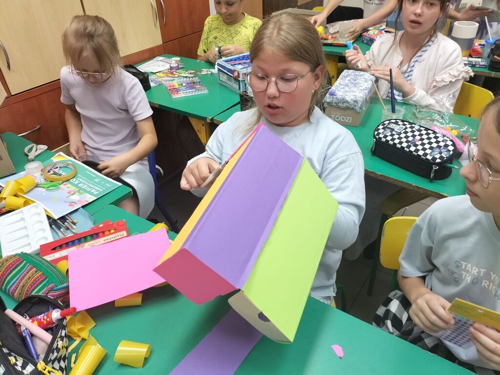 PROGRAM REKOMENDOWANY 
APTECZKA PIERWSZEJ POMOCY EMOCJONALNEJ