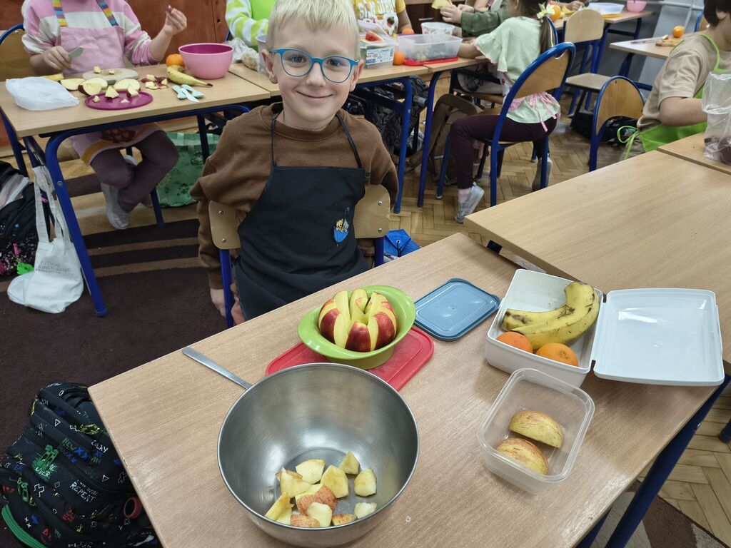 ZDROWE ODŻYWIANIE W PRAKTYCE – SMAKOWITE DOŚWIADCZENIA KLASY I B