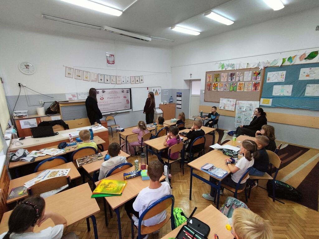 SZKOLNA AKCJA EDUKACYJNA PT. POZNAJEMY ZAWODY