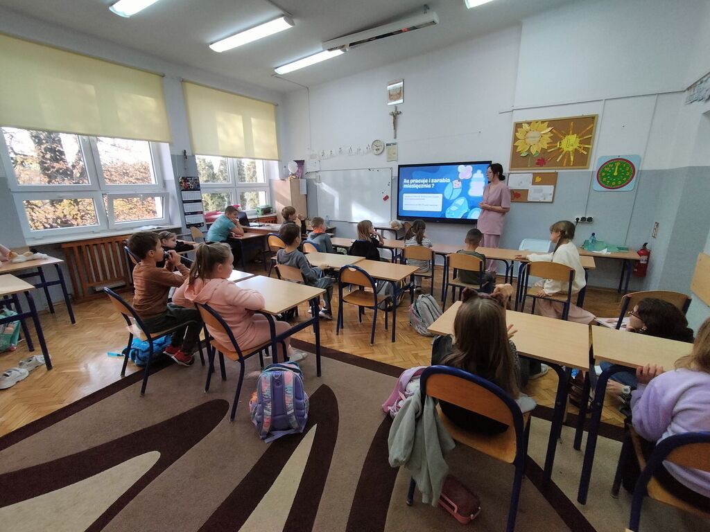 SZKOLNA AKCJA EDUKACYJNA PT. POZNAJEMY ZAWODY