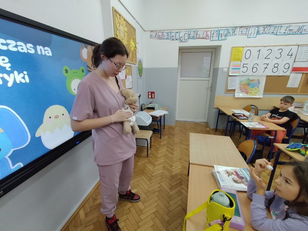 SZKOLNA AKCJA EDUKACYJNA PT. POZNAJEMY ZAWODY