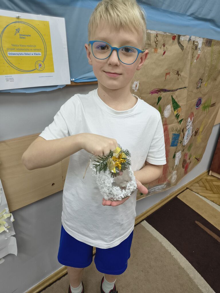 ŚWIĄTECZNE LAMPIONY