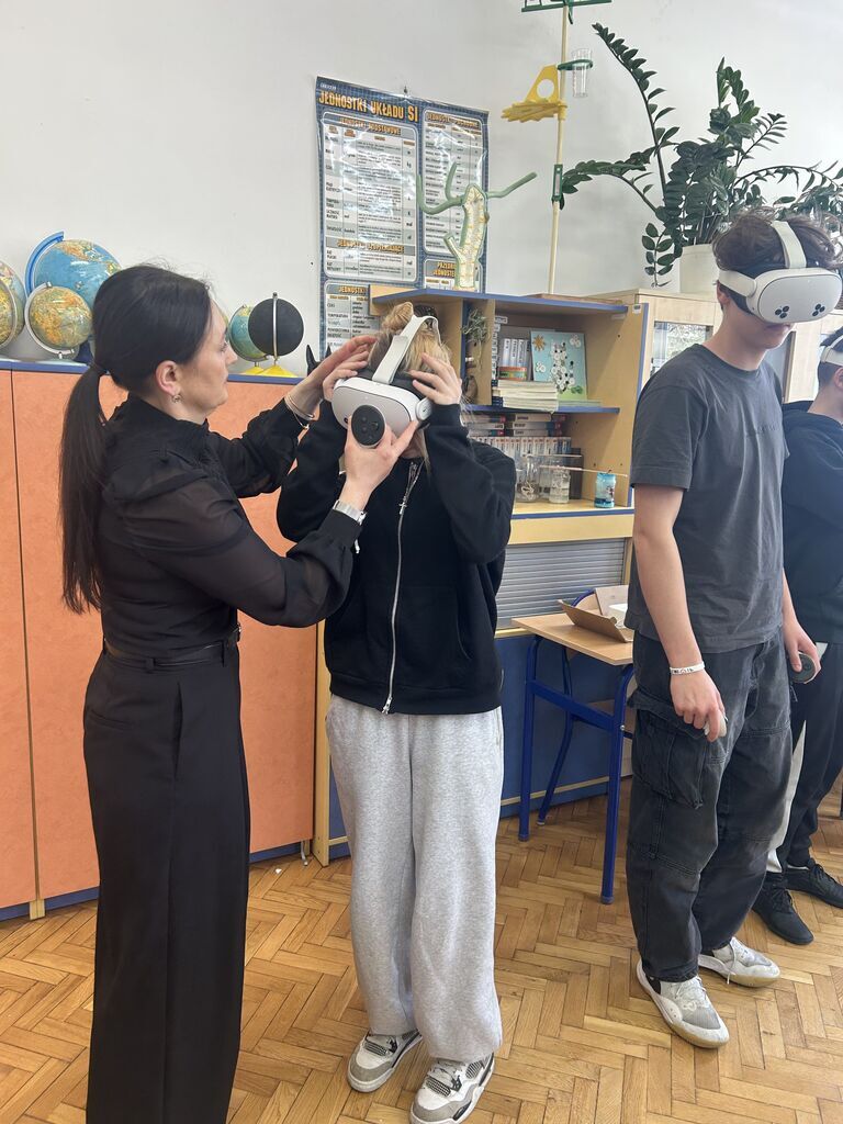 SPOTKANIA Z DORADCAMI ZAWODOWYMI W NASZEJ SZKOLE
DLA UCZNIÓW KLAS VII - VIII