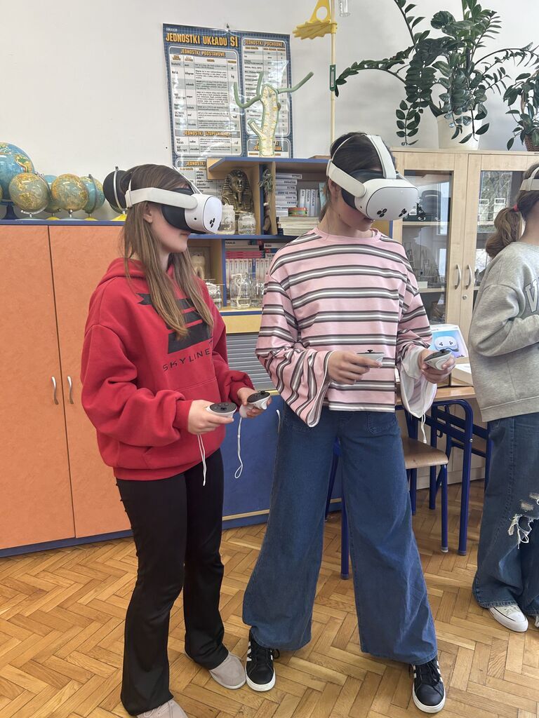 SPOTKANIA Z DORADCAMI ZAWODOWYMI W NASZEJ SZKOLE
DLA UCZNIÓW KLAS VII - VIII