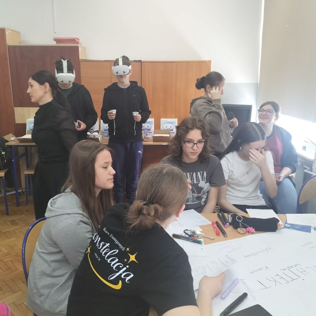 SPOTKANIA Z DORADCAMI ZAWODOWYMI W NASZEJ SZKOLE
DLA UCZNIÓW KLAS VII - VIII