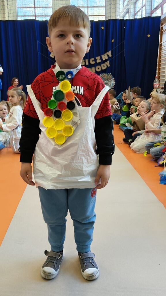 EKOLOGICZNY POKAZ MODY