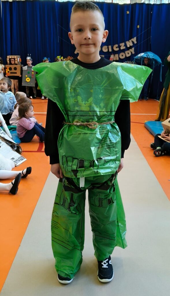 EKOLOGICZNY POKAZ MODY